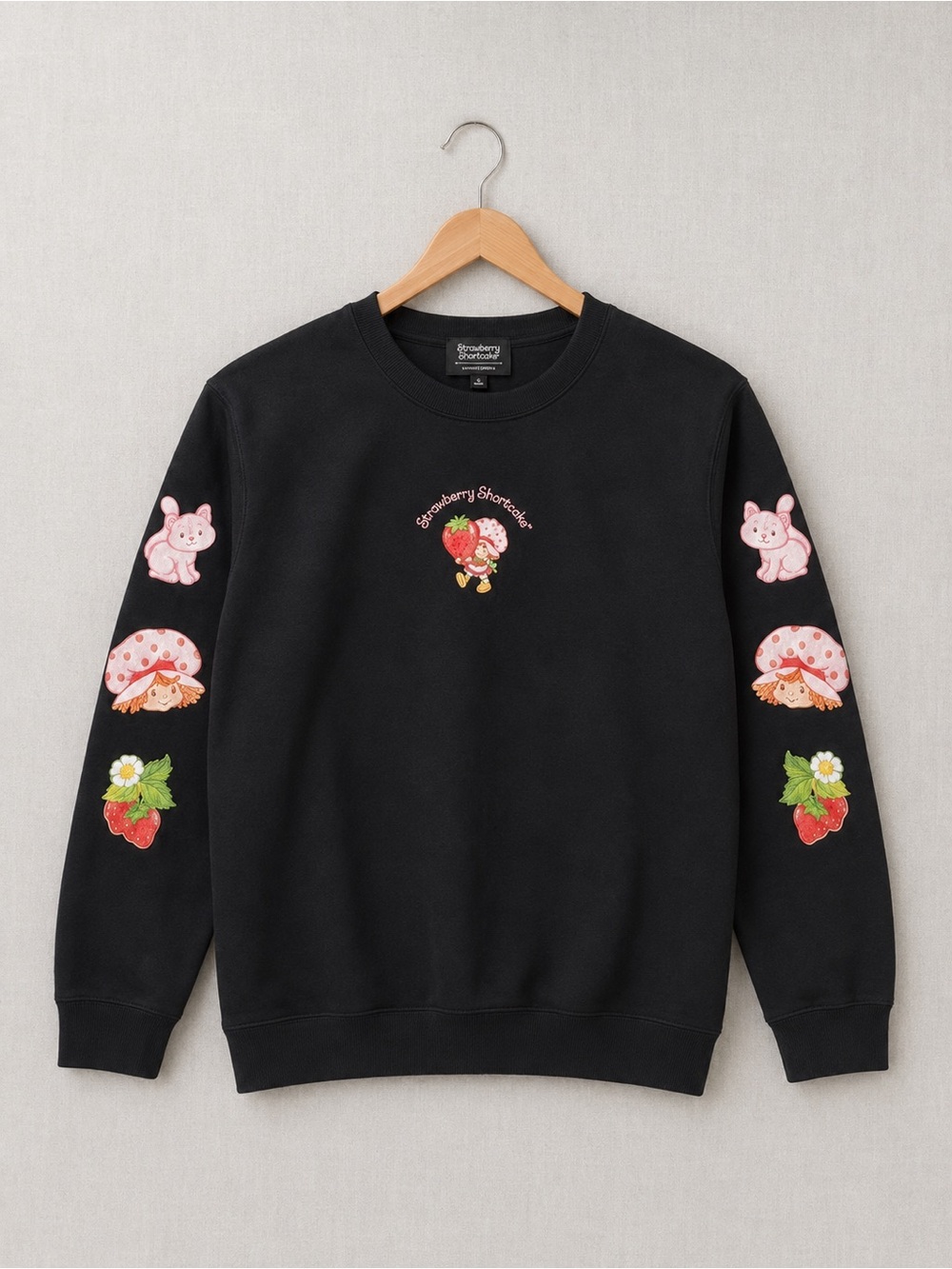 Strawberry Shortcake Black Graphic Crew Sweatshirt